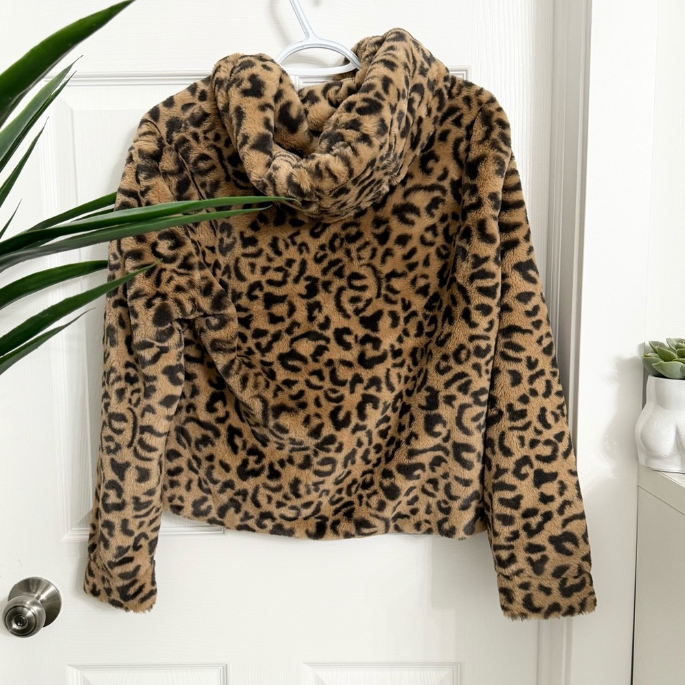 ๐ค KENSIE JEANS Leopard Print Faux Fur Hooded Jacket - Picture 5 of 8